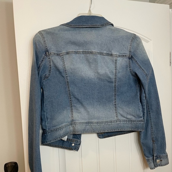 Jean jacket - Picture 4 of 4